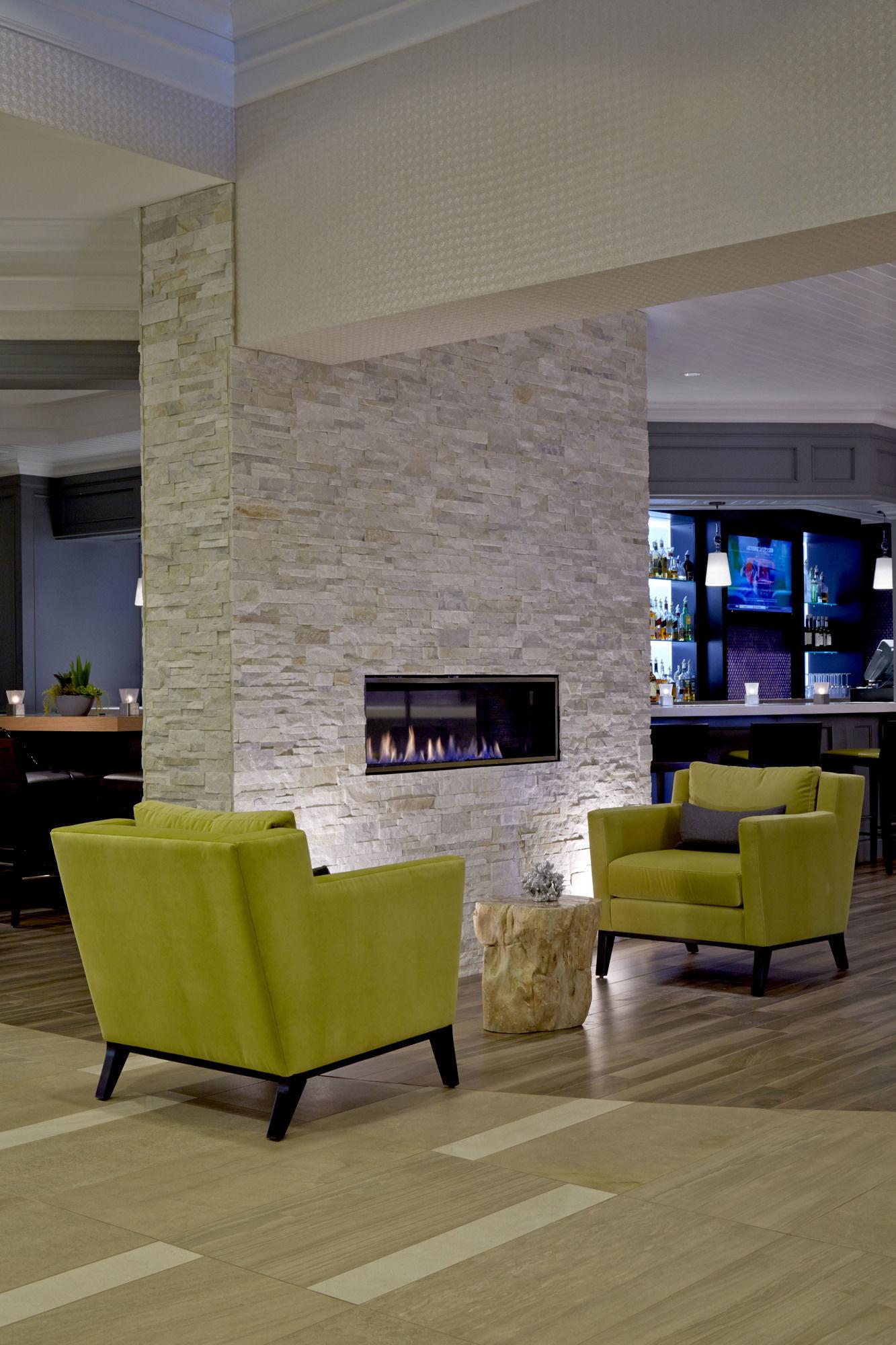 Milwaukee Marriott West Hotel Waukesha Exterior foto