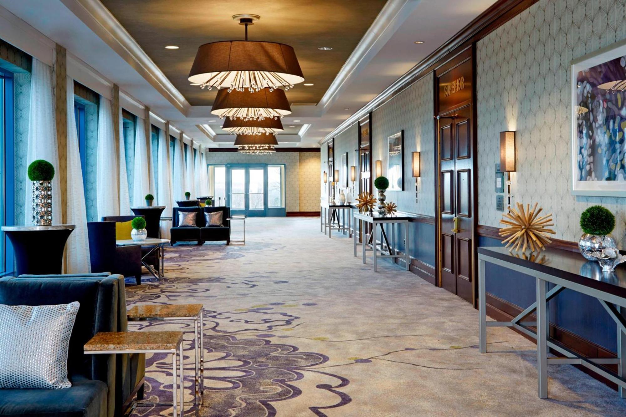 Milwaukee Marriott West Hotel Waukesha Exterior foto